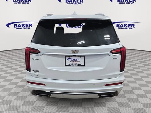 Certified 2021 Cadillac XT6 Premium Luxury image 6