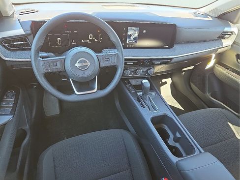 Used 2026 Nissan Kicks S w/ Charging Package FWD image 10