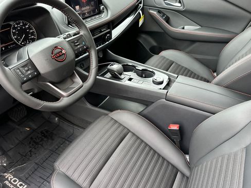 New 2026 Nissan Rogue SV w/ Rock Creek Premium Package AWD/4WD image 11