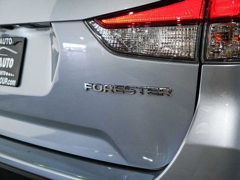 Used 2021 Subaru Forester Premium AWD/4WD image 12