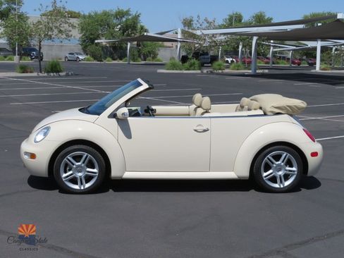 Used 2004 Volkswagen Beetle GLS FWD image 9