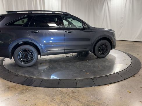 New 2026 Kia Sorento SX Prestige w/ Olive Brown Leather Package image 2