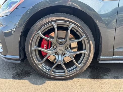 Used 2019 Volkswagen GTI SE FWD image 28