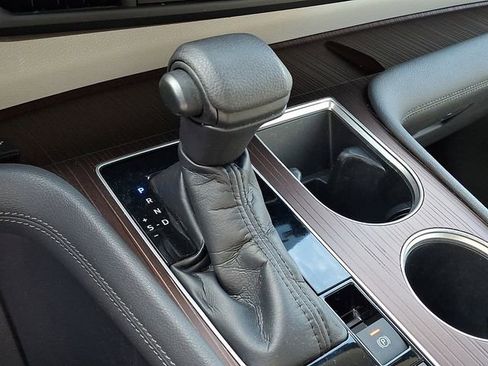 Used 2022 Toyota Sienna LE image 17