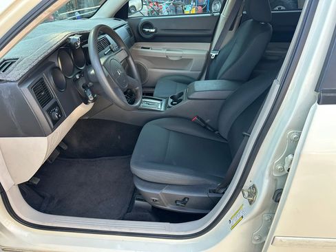Used 2005 Dodge Magnum SE w/ Convenience Group I RWD image 18