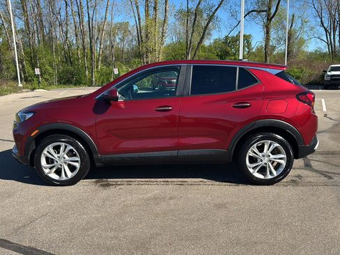 Used 2023 Buick Encore GX Preferred FWD image 2