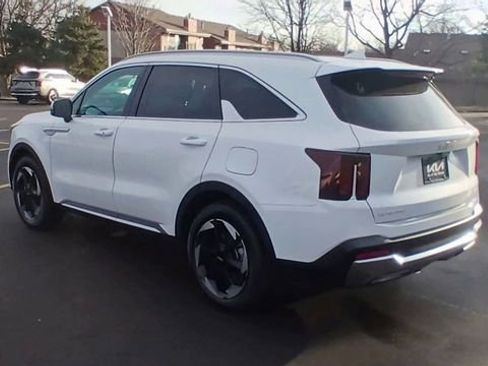 New 2026 Kia Sorento EX w/ EX Premium Package AWD/4WD image 9