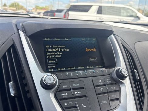 Used 2017 Chevrolet Equinox LT w/ Convenience Package FWD image 13
