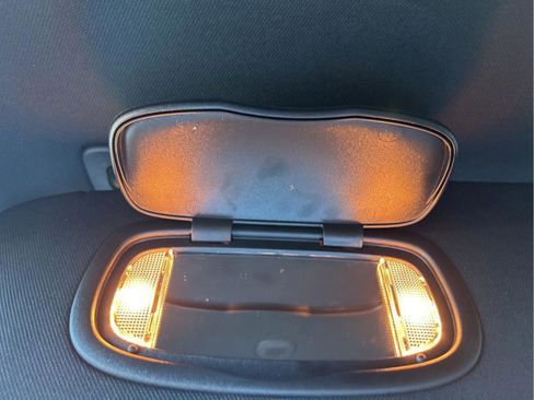 New 2026 Chrysler Pacifica Select w/ S Appearance Package image 23