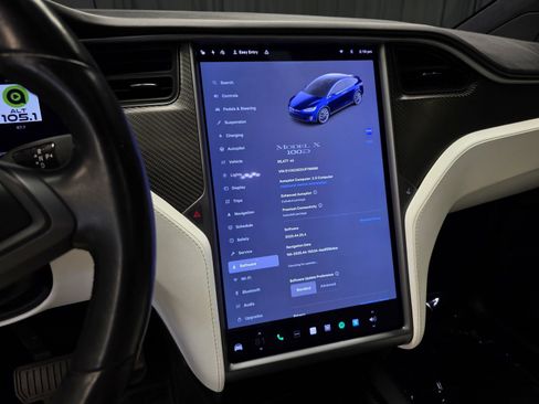 Used 2018 Tesla Model X 100D AWD/4WD image 74