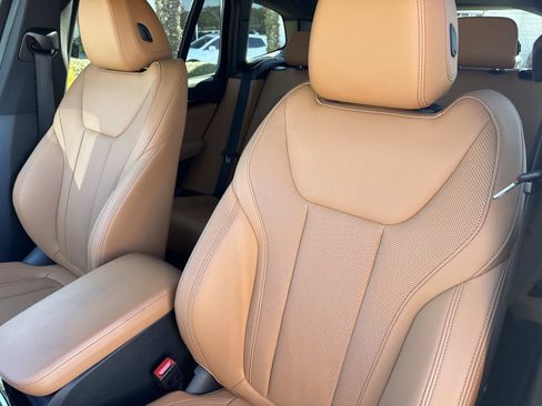 Used 2024 BMW X3 xDrive30i w/ Convenience Package image 21