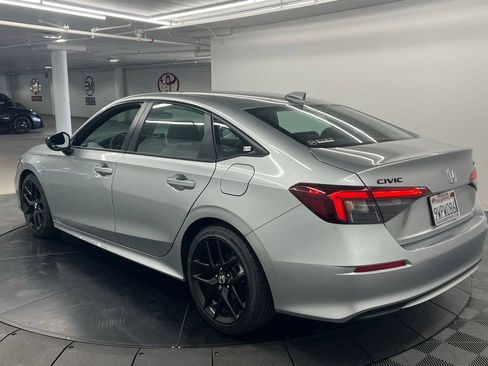 Used 2026 Honda Civic Sport image 4