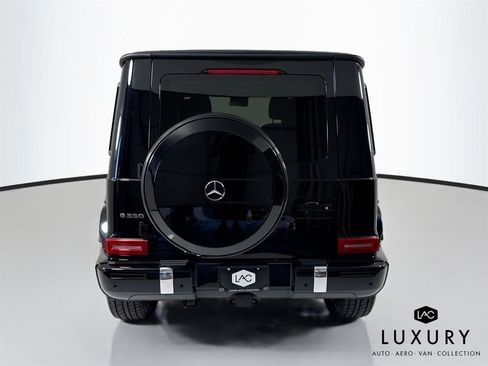 Used 2023 Mercedes-Benz G 550 image 7