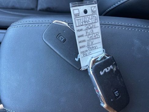 Certified 2024 Kia Seltos EX AWD/4WD image 47
