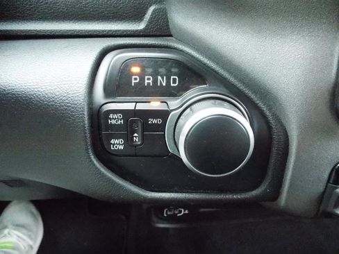 Used 2021 RAM 2500 Tradesman w/ Safety Group image 7