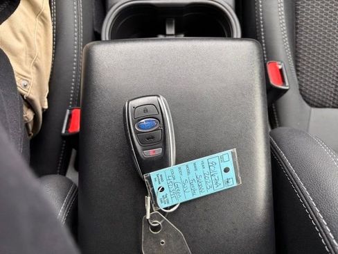 Certified 2023 Subaru Forester Premium image 27