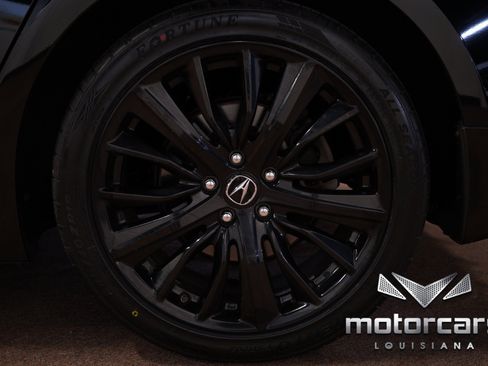 Used 2018 Acura TLX V6 w/ Technology Package FWD image 21