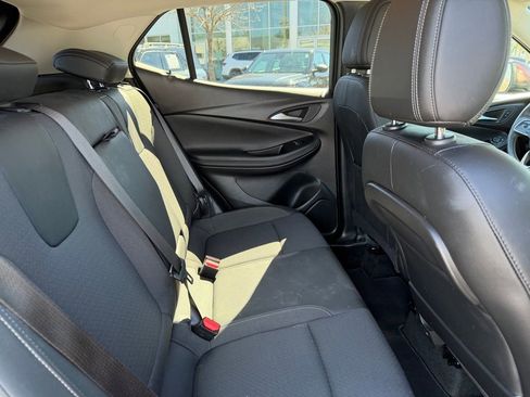 Used 2022 Buick Encore GX Select image 8