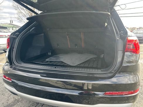 Used 2022 Audi Q3 2.0T Premium w/ Convenience Package image 15