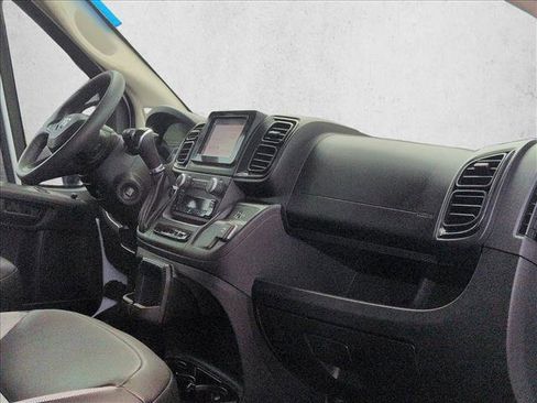 Used 2023 RAM ProMaster 2500 image 20