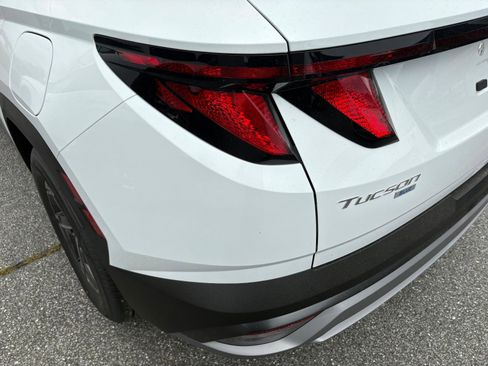 New 2026 Hyundai Tucson Blue SE AWD/4WD image 13