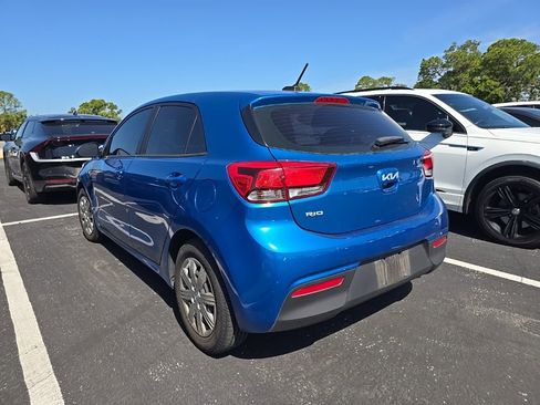 Certified 2022 Kia Rio S image 8