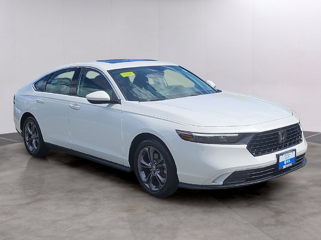 Certified 2023 Honda Accord EX image 3