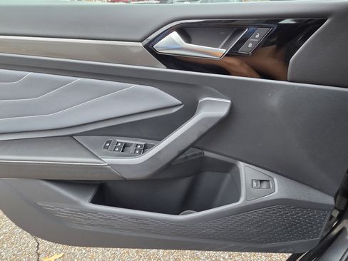 New 2026 Volkswagen Jetta SEL image 8