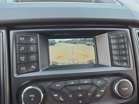 Used 2020 Ford Ranger XL w/ Equipment Group 101A Mid image 14