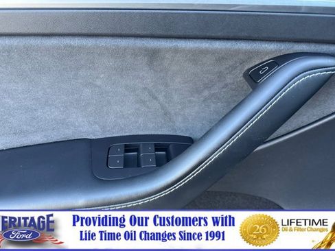 Used 2023 Tesla Model Y Long Range AWD/4WD image 11
