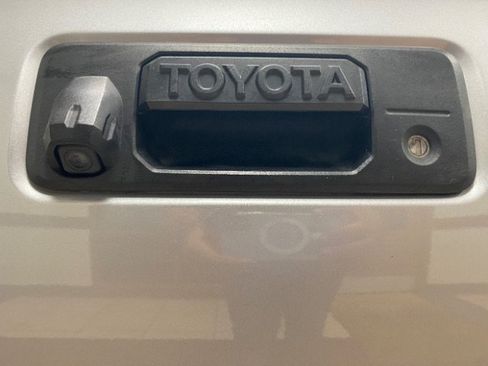 Used 2021 Toyota Tacoma TRD Sport RWD image 9