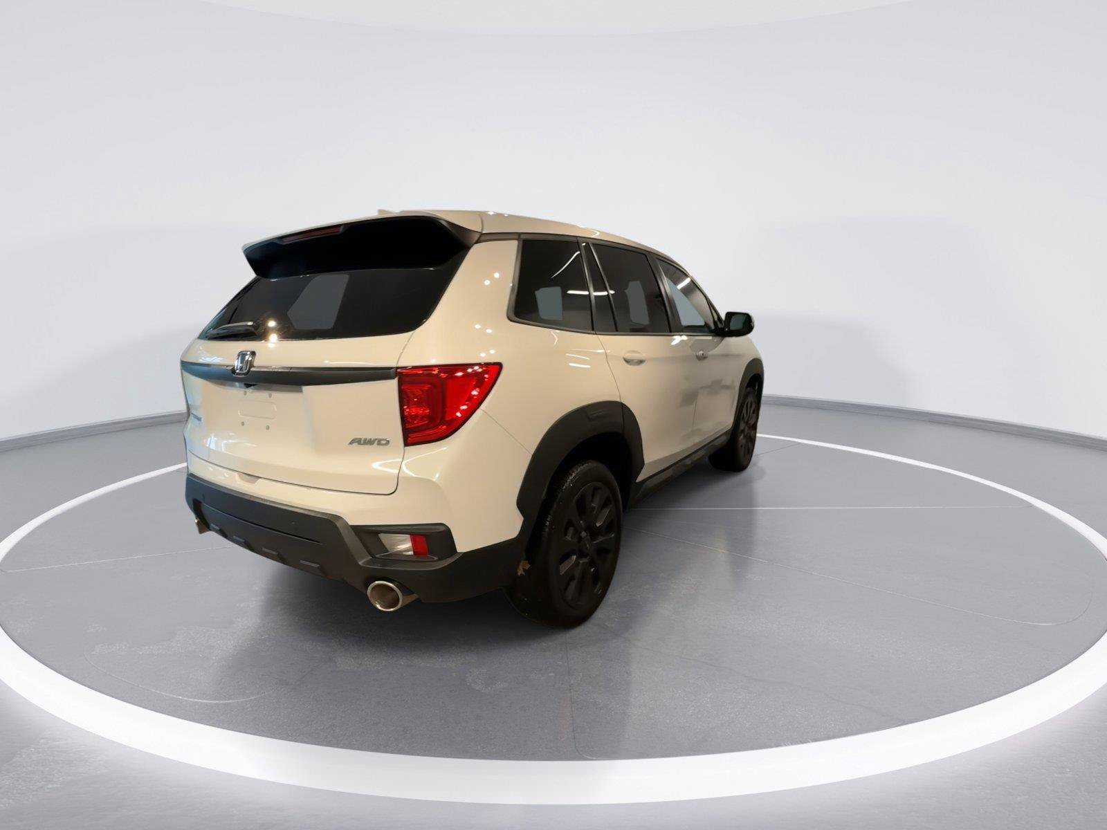 Used 2023 Honda Passport EX-L image 8