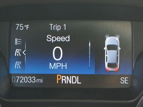 Used 2015 Ford Focus SE image 4