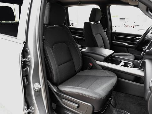 Used 2023 RAM 1500 Big Horn AWD/4WD image 46