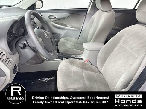 Used 2010 Toyota Corolla LE FWD image 4