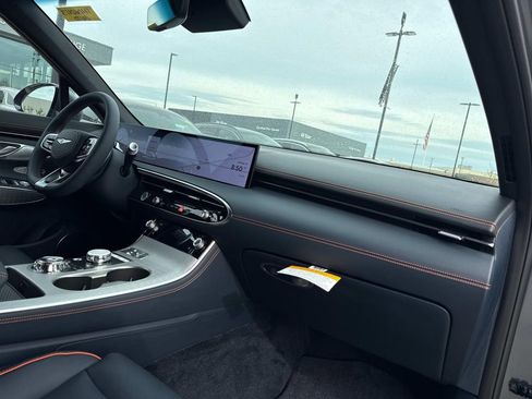 New 2026 Genesis GV70 2.5T Sport Prestige AWD/4WD image 15