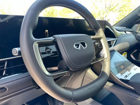 New 2026 INFINITI QX80 Autograph w/ Premium Cargo Package AWD/4WD image 19