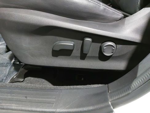 Used 2020 Subaru Forester Limited w/ Popular Package #3 image 30