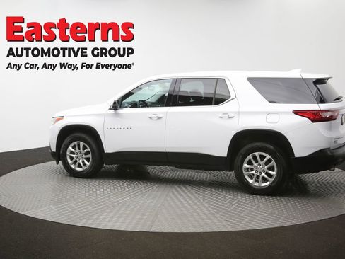 Used 2021 Chevrolet Traverse LS AWD/4WD image 61