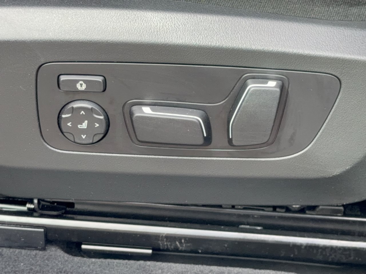 Certified 2026 BMW X3 xDrive30i AWD/4WD image 16