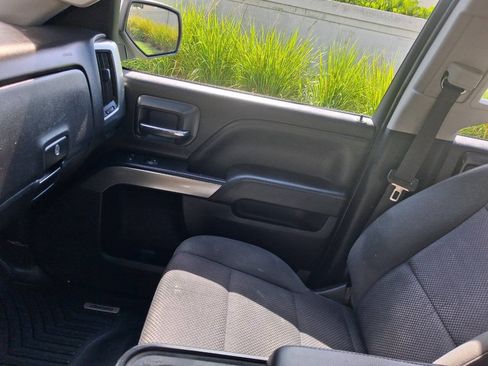 Used 2018 Chevrolet Silverado 1500 LT RWD image 14
