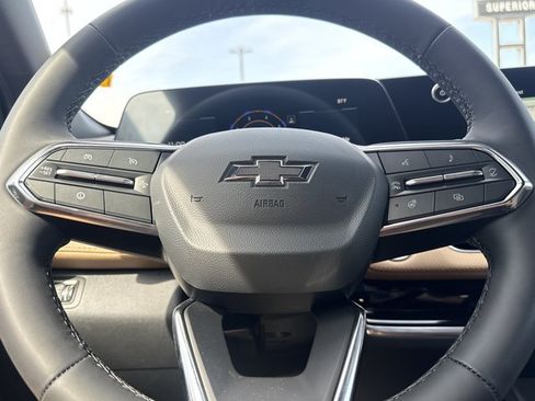 New 2027 Chevrolet Equinox ACTIV FWD image 20
