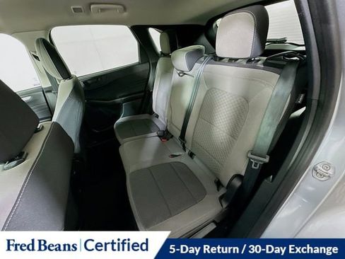Used 2022 Ford Escape SE w/ SE Sport Appearance Package AWD/4WD image 25