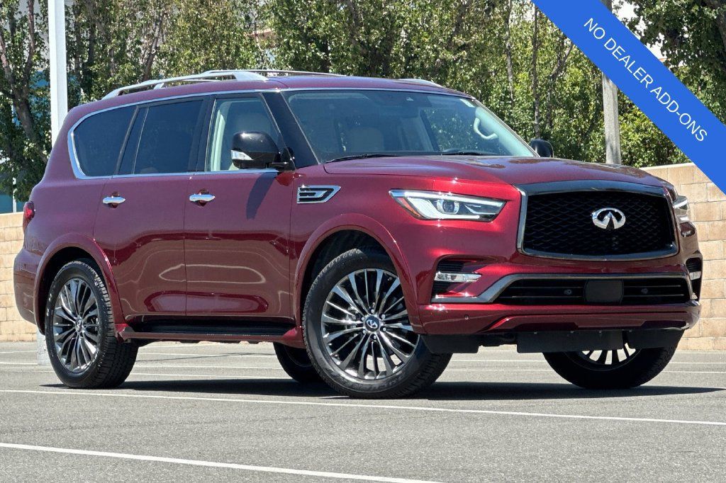 Used 2021 INFINITI QX80 Premium Select w/ Cargo Package RWD image 2