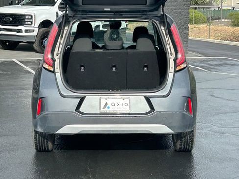 Used 2023 Kia Soul LX w/ Option Group 015 FWD image 29