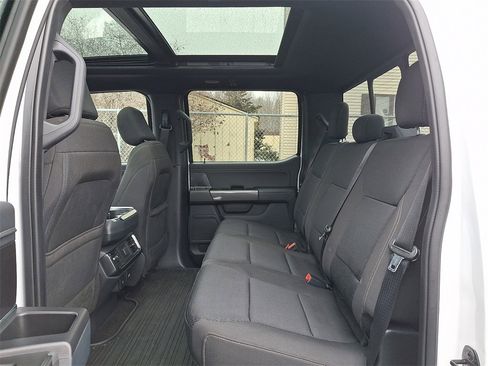 Used 2022 Ford F150 XLT w/ Equipment Group 302A High image 11