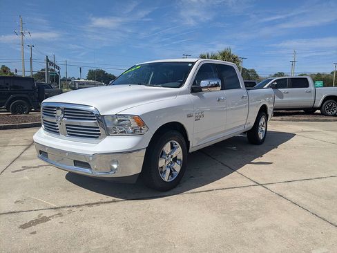 Used 2019 RAM 1500 Big Horn AWD/4WD image 7