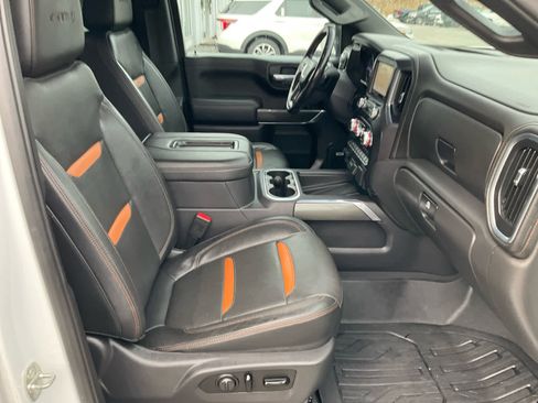 Used 2019 GMC Sierra 1500 AT4 w/ AT4 Premium Package image 13