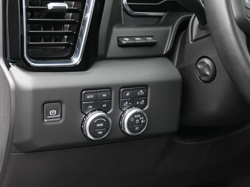 Used 2024 GMC Sierra 1500 Denali w/ Denali Reserve Package AWD/4WD image 23
