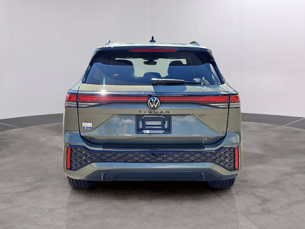 Certified 2026 Volkswagen Tiguan SE R-Line AWD/4WD image 5